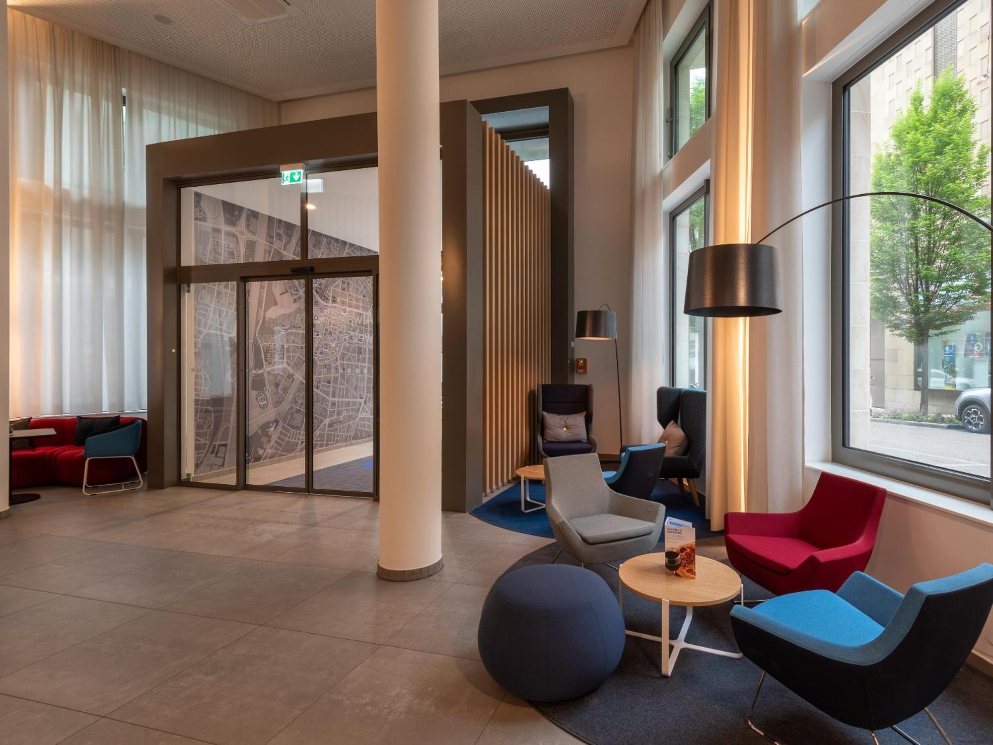 Holiday Inn Express Heilbronn By Ihg Eksteriør bilde