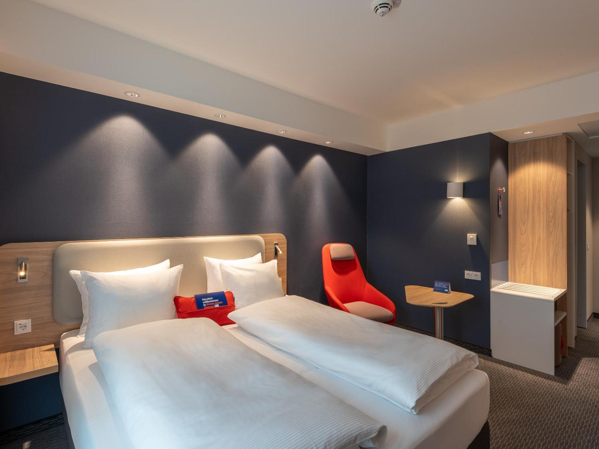 Holiday Inn Express Heilbronn By Ihg Eksteriør bilde