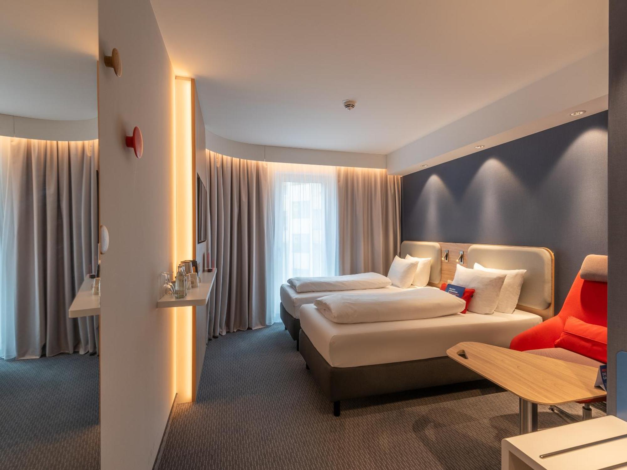 Holiday Inn Express Heilbronn By Ihg Eksteriør bilde
