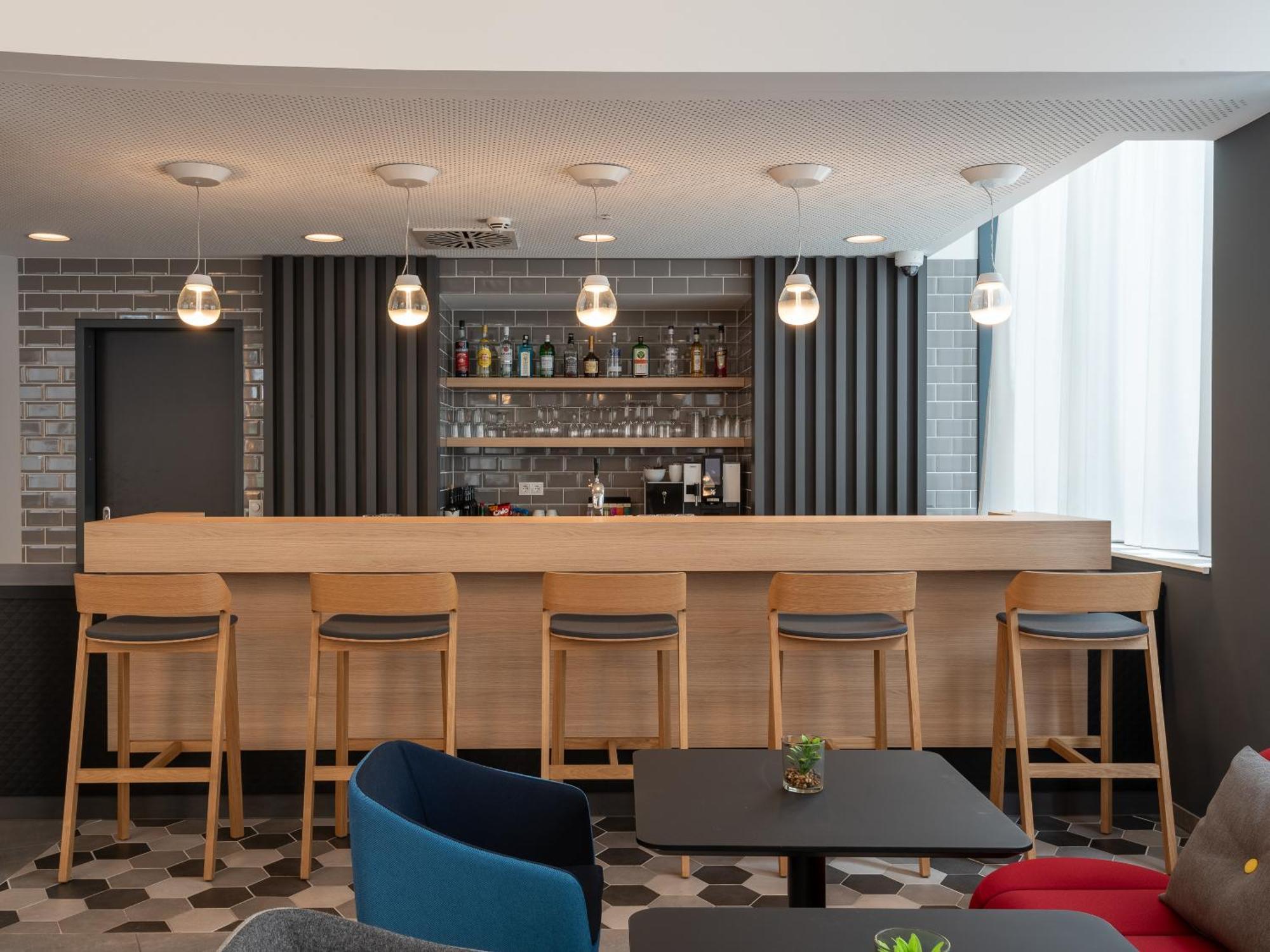Holiday Inn Express Heilbronn By Ihg Eksteriør bilde