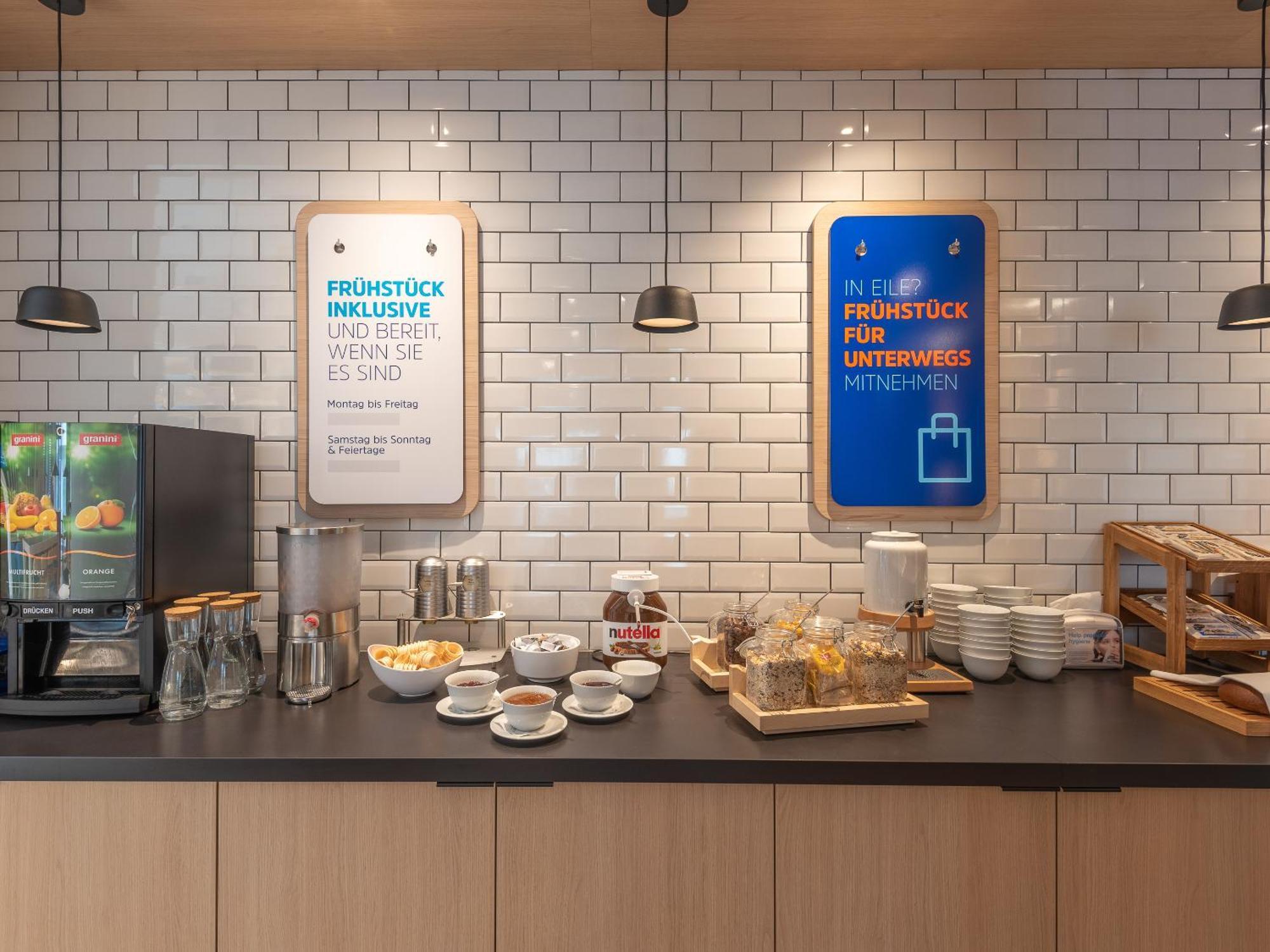 Holiday Inn Express Heilbronn By Ihg Eksteriør bilde