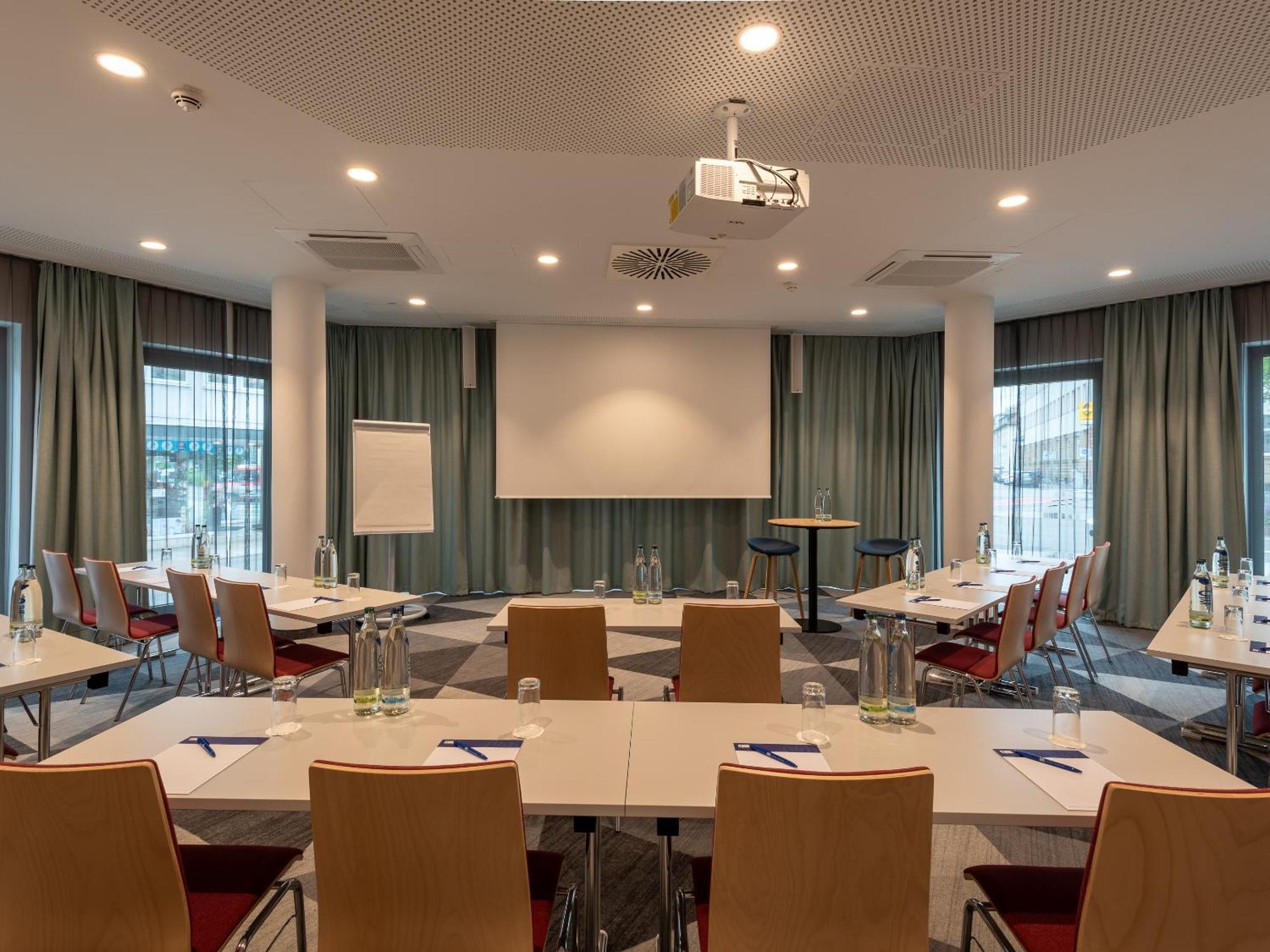 Holiday Inn Express Heilbronn By Ihg Eksteriør bilde