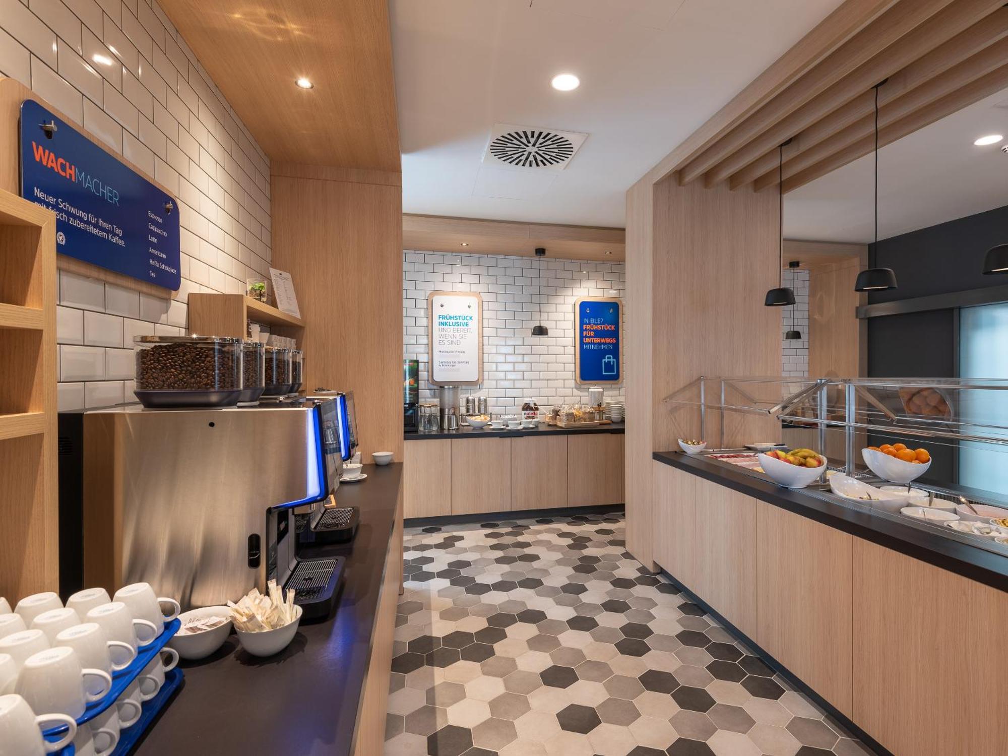 Holiday Inn Express Heilbronn By Ihg Eksteriør bilde