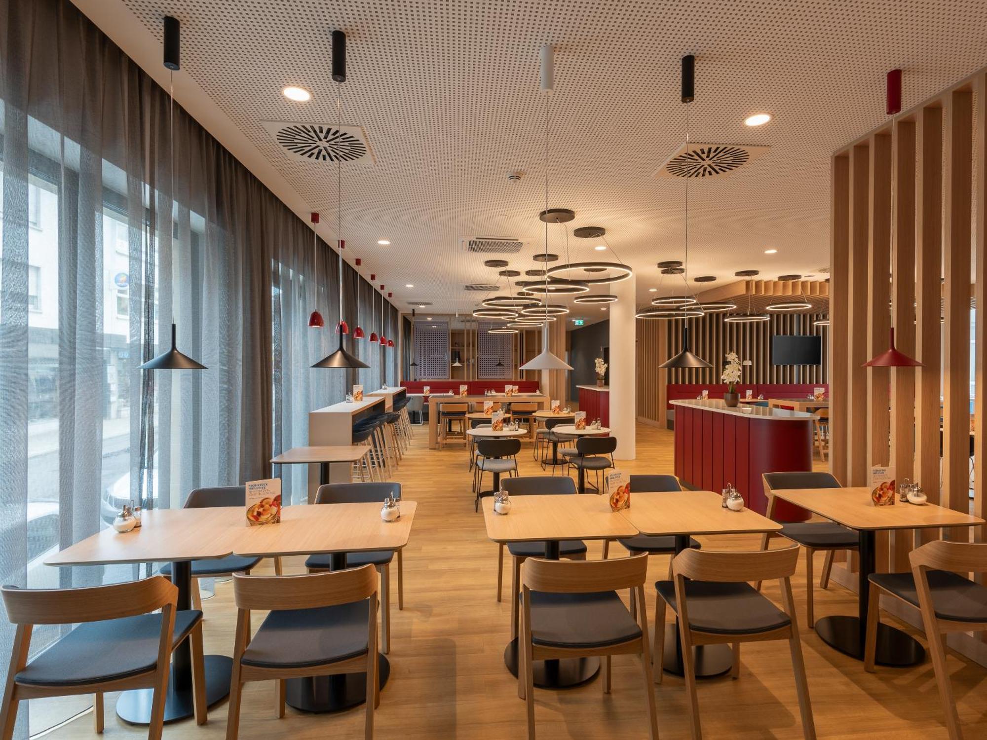 Holiday Inn Express Heilbronn By Ihg Eksteriør bilde